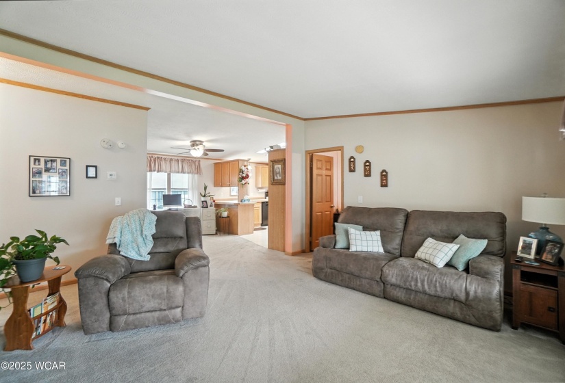 596 Lakeridge Drive, Lima, Ohio, 3 Bedrooms Bedrooms, ,2 BathroomsBathrooms,Residential,For Sale,Lakeridge,307600