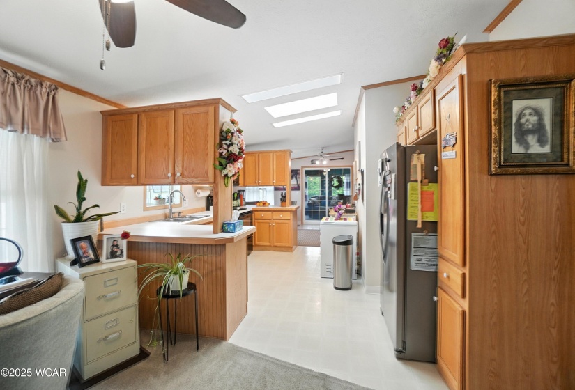 596 Lakeridge Drive, Lima, Ohio, 3 Bedrooms Bedrooms, ,2 BathroomsBathrooms,Residential,For Sale,Lakeridge,307600