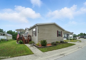 596 Lakeridge Drive, Lima, Ohio, 3 Bedrooms Bedrooms, ,2 BathroomsBathrooms,Residential,For Sale,Lakeridge,307600