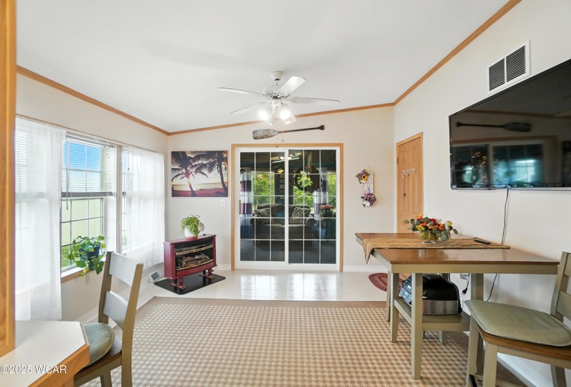 596 Lakeridge Drive, Lima, Ohio, 3 Bedrooms Bedrooms, ,2 BathroomsBathrooms,Residential,For Sale,Lakeridge,307600