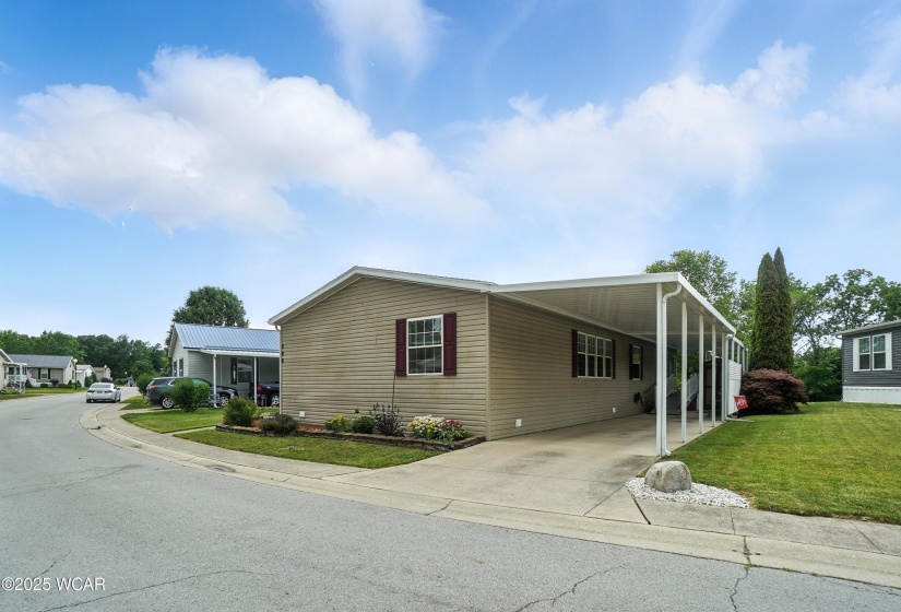 596 Lakeridge Drive, Lima, Ohio, 3 Bedrooms Bedrooms, ,2 BathroomsBathrooms,Residential,For Sale,Lakeridge,307600