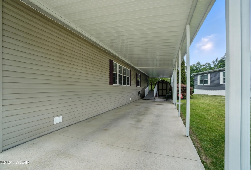 596 Lakeridge Drive, Lima, Ohio, 3 Bedrooms Bedrooms, ,2 BathroomsBathrooms,Residential,For Sale,Lakeridge,307600