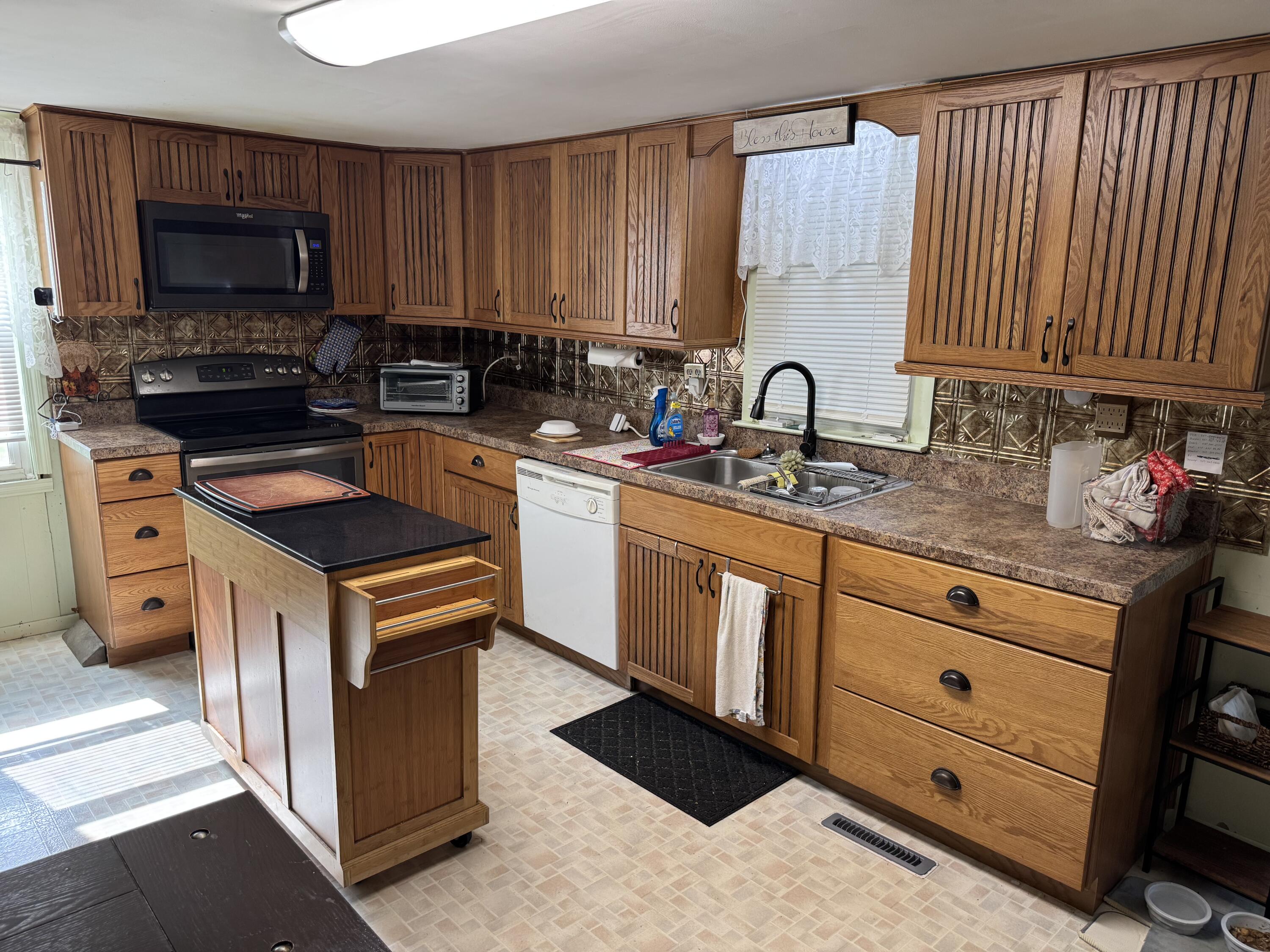 7051 Detrick Jordan Pike, Springfield, Ohio 45502