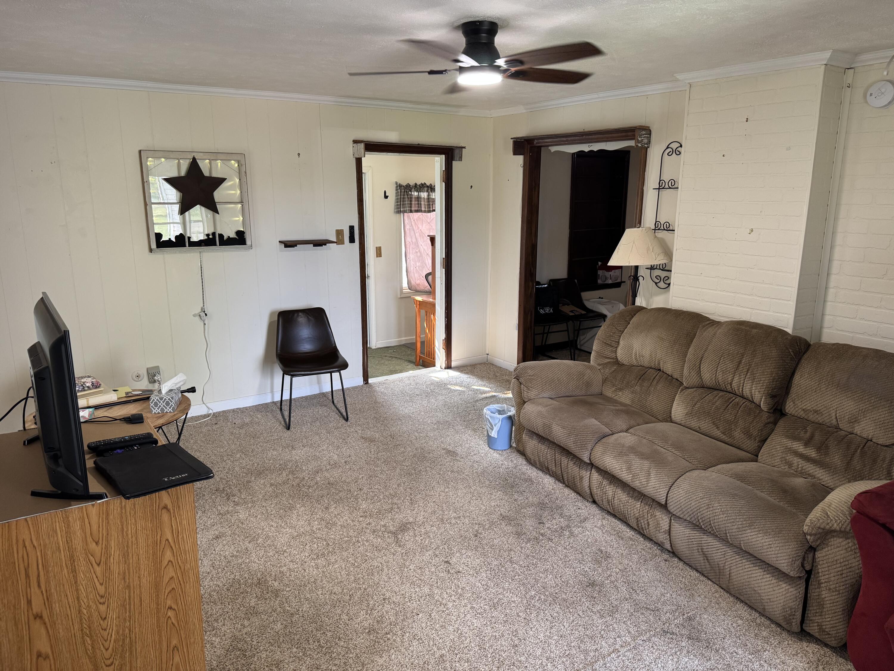 7051 Detrick Jordan Pike, Springfield, Ohio 45502
