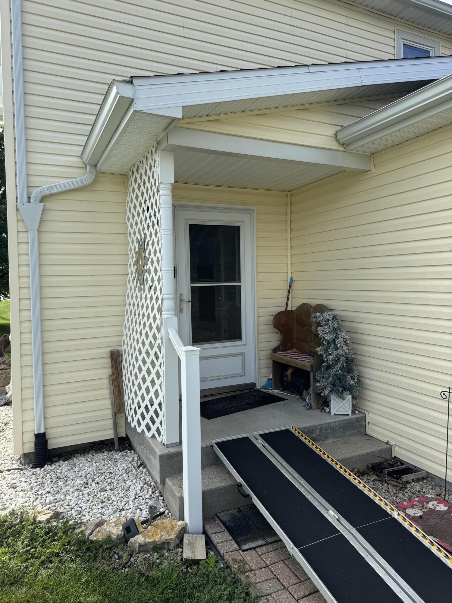 7051 Detrick Jordan Pike, Springfield, Ohio 45502