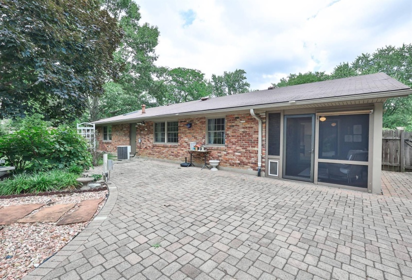 036-Patio-2