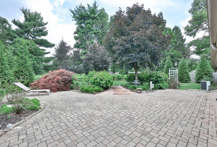 035-Patio
