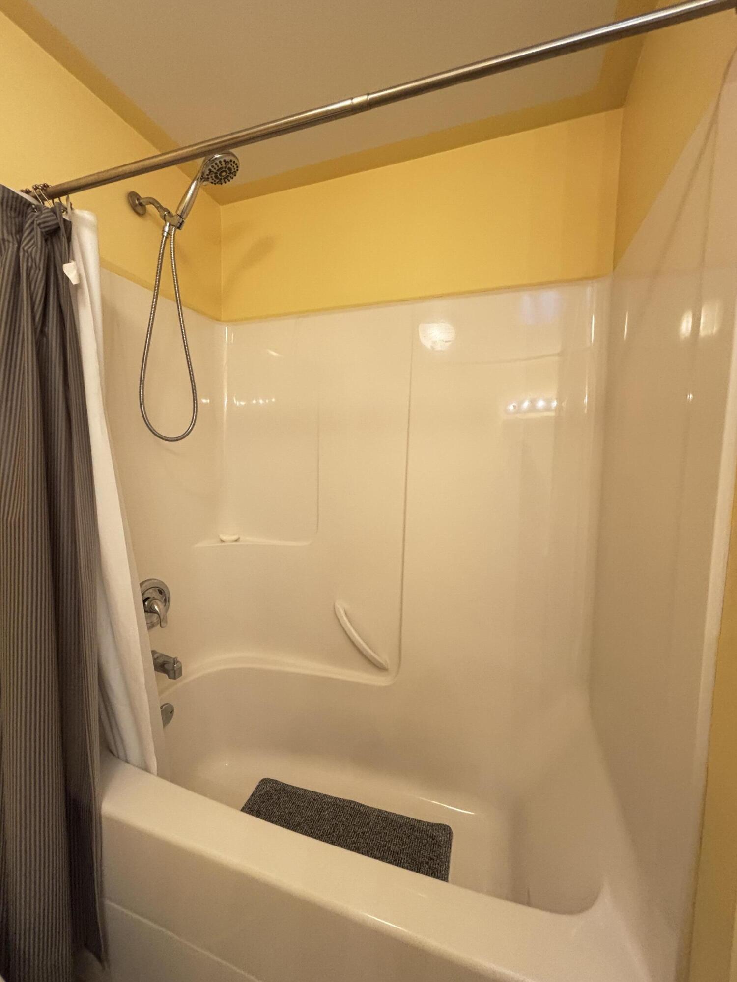 100 Cottonwood Drive, Celina, Ohio 45822