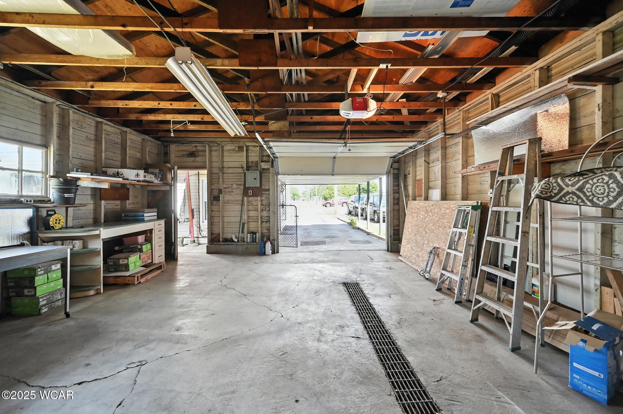 696 Mount Holyoke Avenue, Lima, Ohio