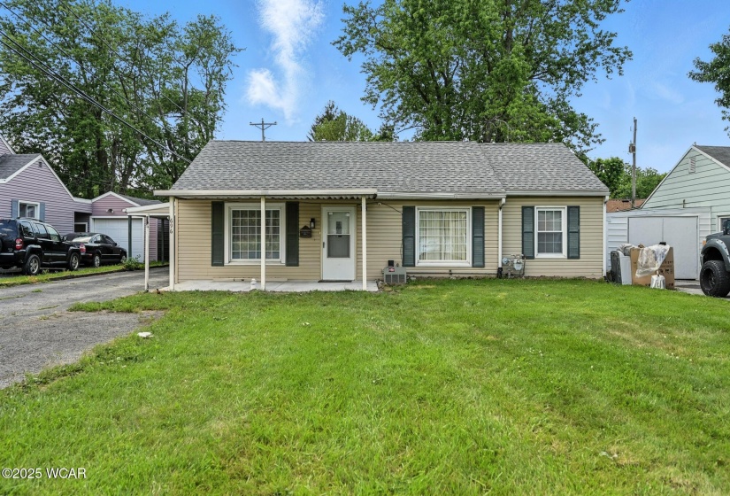 696 Mount Holyoke Avenue, Lima, Ohio, 2 Bedrooms Bedrooms, ,2 BathroomsBathrooms,Residential,For Sale,Mount Holyoke,307568