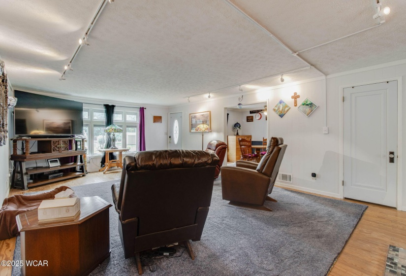 313 Irving Avenue, Bellefontaine, Ohio, 3 Bedrooms Bedrooms, ,2 BathroomsBathrooms,Residential,For Sale,Irving,307602