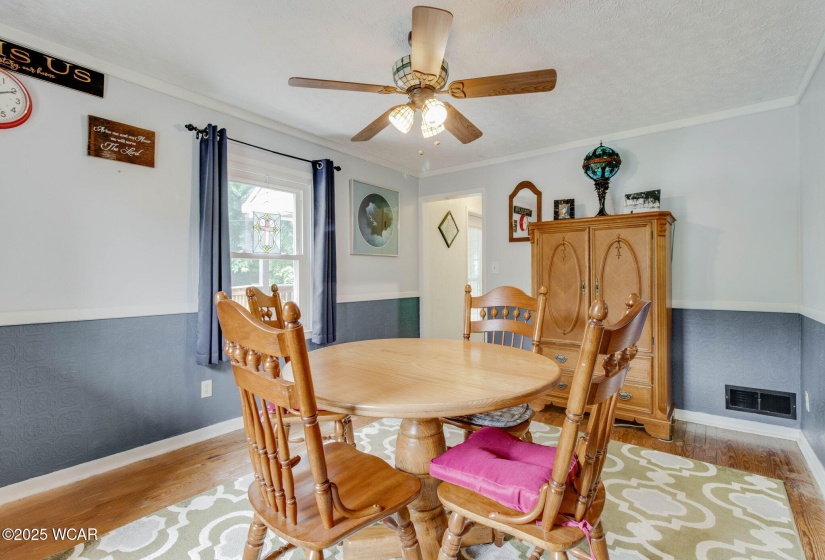 313 Irving Avenue, Bellefontaine, Ohio, 3 Bedrooms Bedrooms, ,2 BathroomsBathrooms,Residential,For Sale,Irving,307602