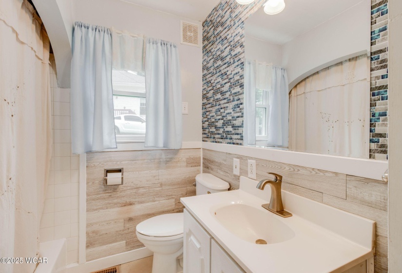 313 Irving Avenue, Bellefontaine, Ohio, 3 Bedrooms Bedrooms, ,2 BathroomsBathrooms,Residential,For Sale,Irving,307602