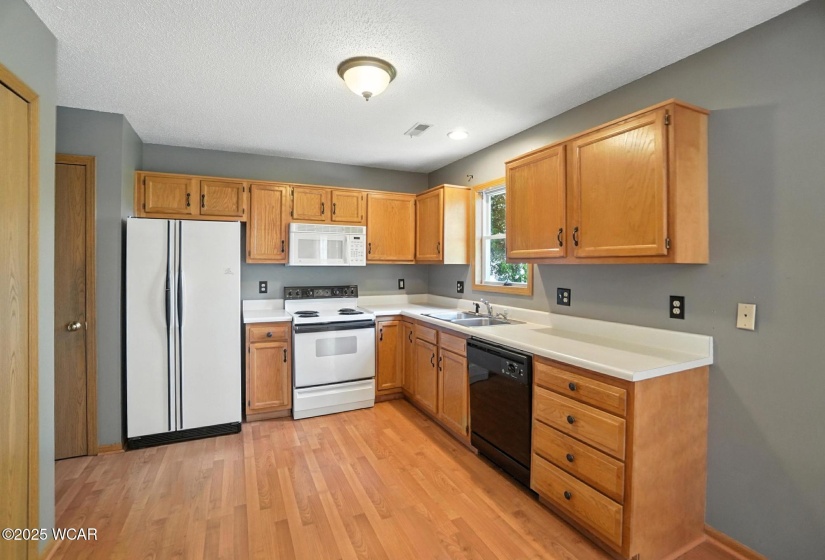 807 Centerfield Drive, Paulding, Ohio, 3 Bedrooms Bedrooms, ,2 BathroomsBathrooms,Residential,For Sale,Centerfield,307605