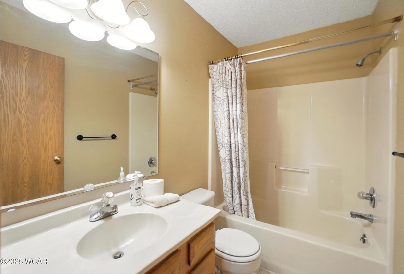 807 Centerfield Drive, Paulding, Ohio, 3 Bedrooms Bedrooms, ,2 BathroomsBathrooms,Residential,For Sale,Centerfield,307605