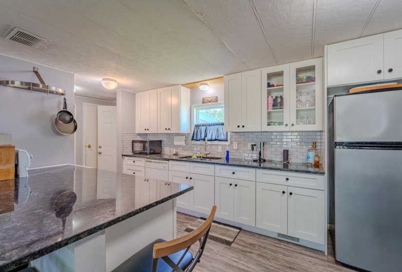 11385 Horseshoe Channel Dr, Lakeview-7