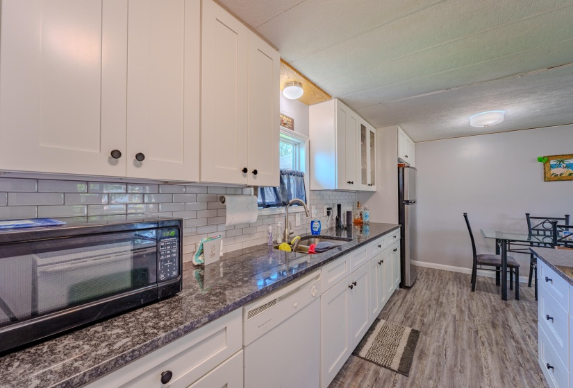 11385 Horseshoe Channel Dr, Lakeview-9
