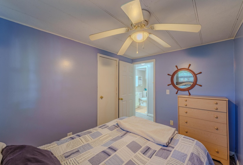 11385 Horseshoe Channel Dr, Lakeview-17