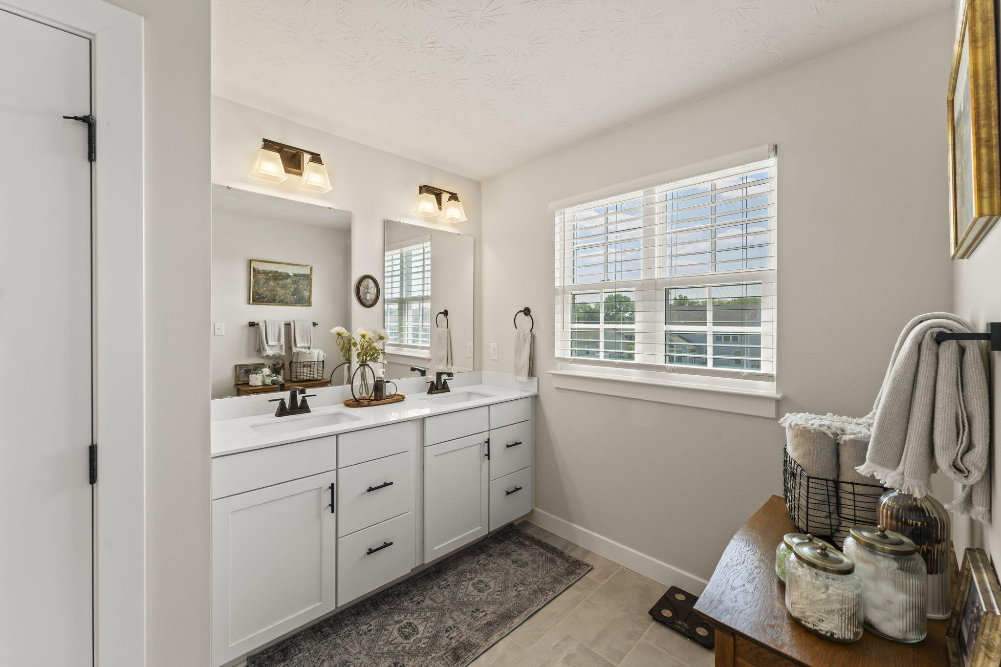 425 Sydney Drive, Tipp City, Ohio 45371