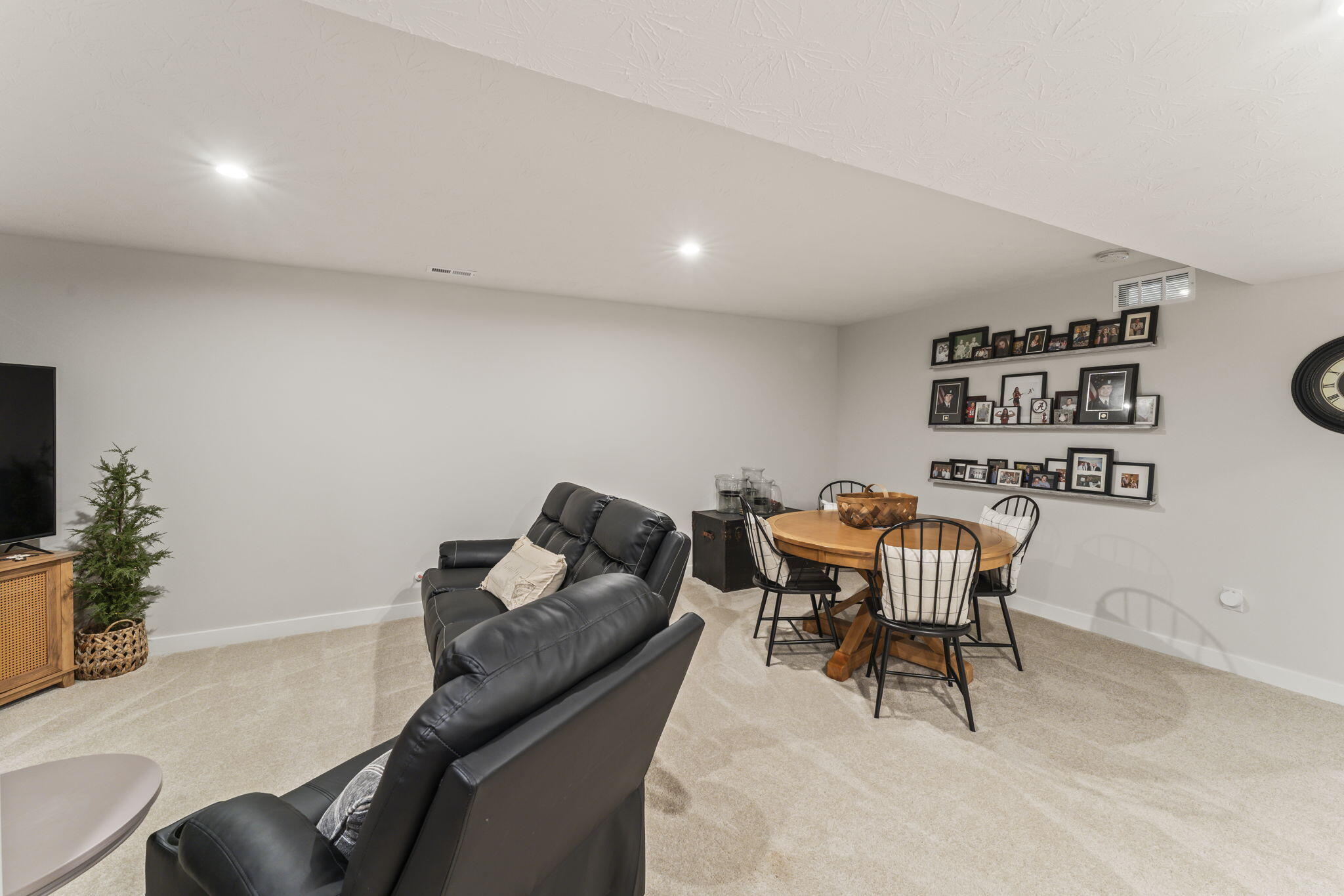 425 Sydney Drive, Tipp City, Ohio 45371