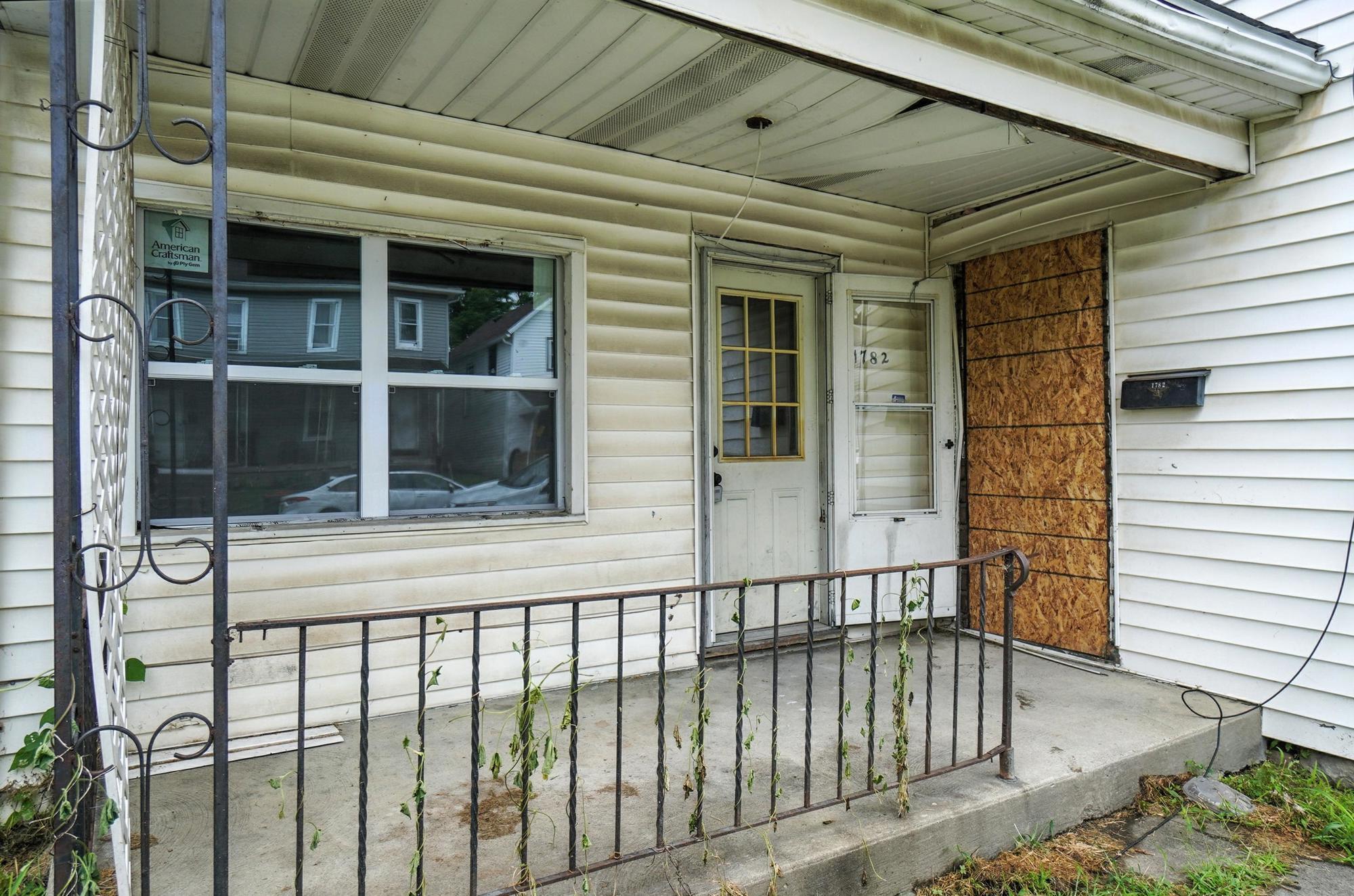 1782 Edwards Avenue, Springfield, Ohio 45503