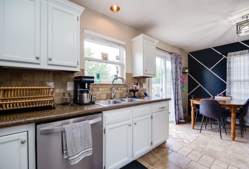 13-web-or-mls-1662-farrington-dr
