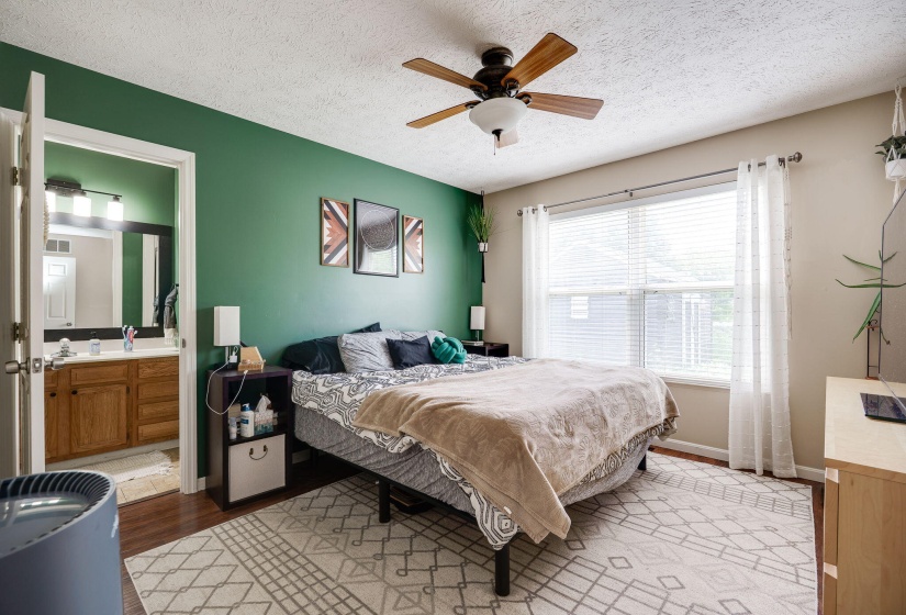 17-web-or-mls-1662-farrington-dr