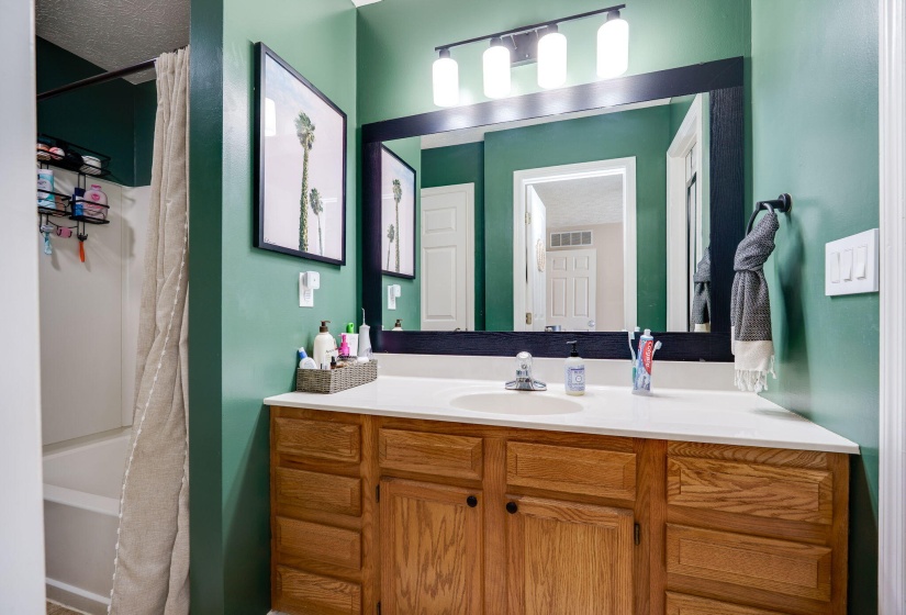 19-web-or-mls-1662-farrington-dr