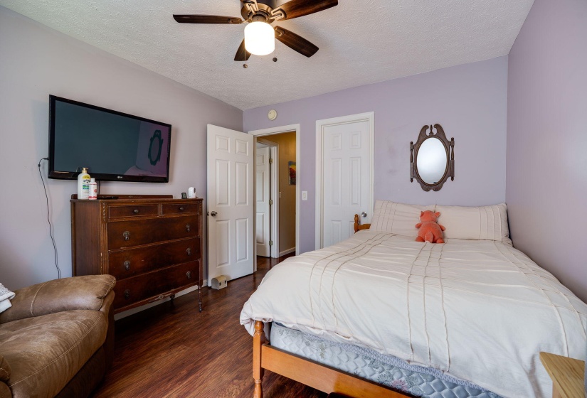 23-web-or-mls-1662-farrington-dr