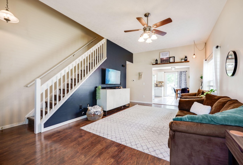 8-web-or-mls-1662-farrington-dr