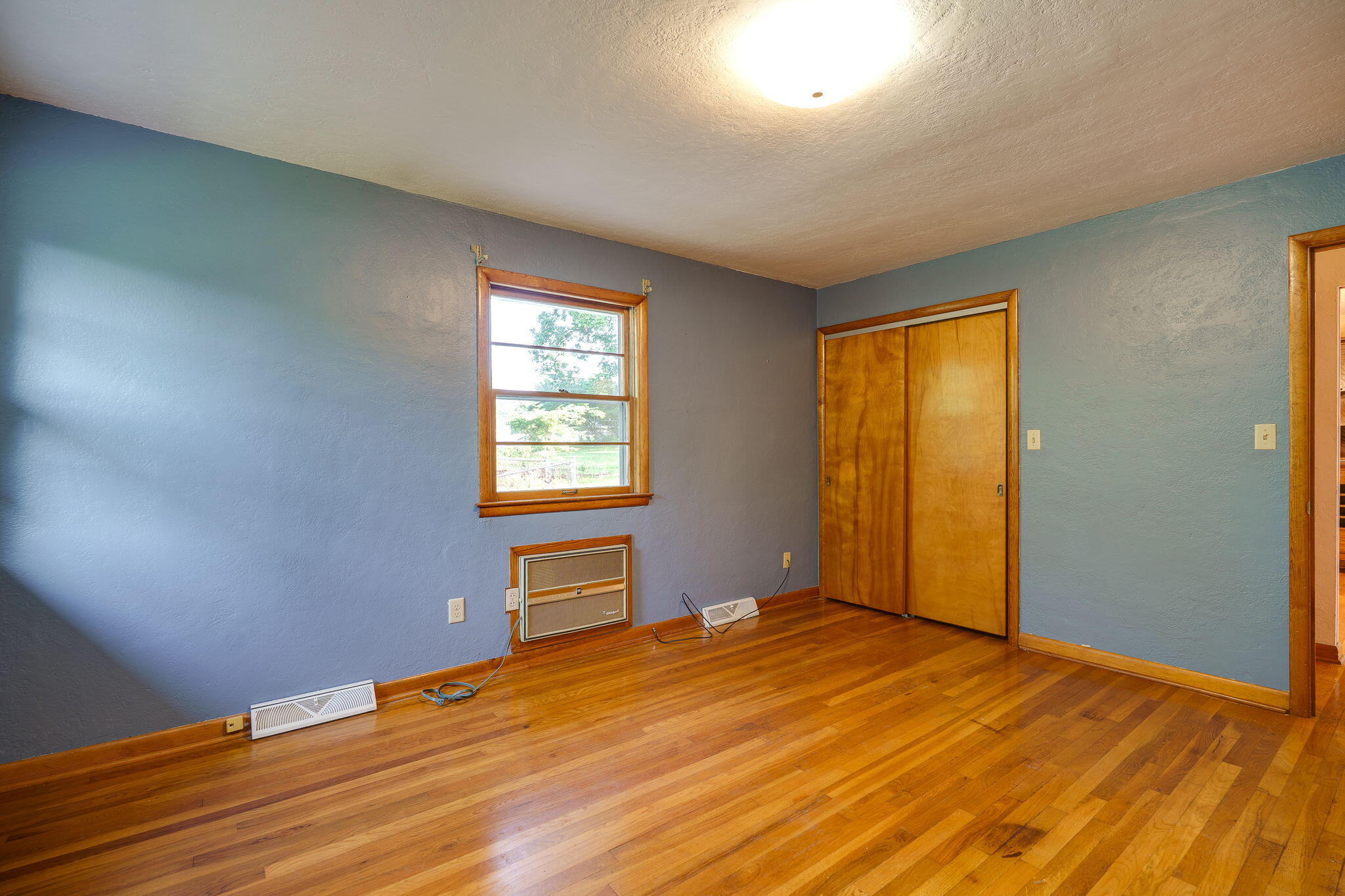 1809 Mile Road, Springfield, Ohio 45503