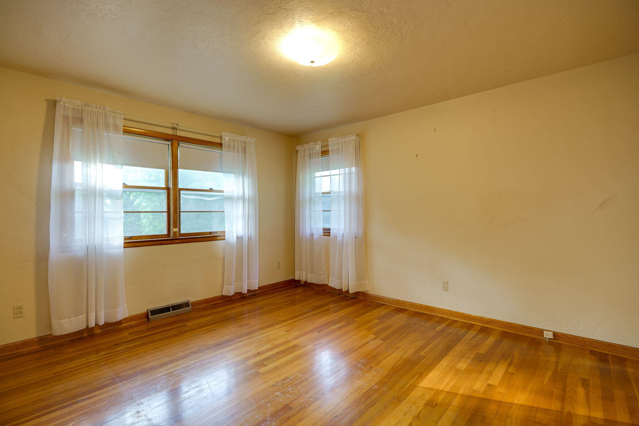 1809 Mile Road, Springfield, Ohio 45503