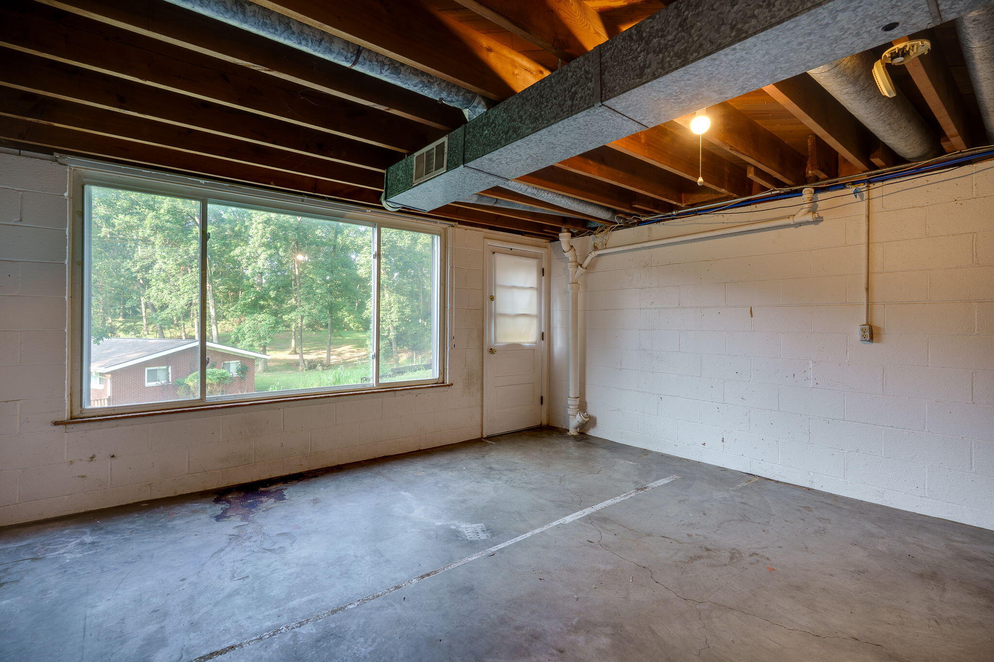 1809 Mile Road, Springfield, Ohio 45503