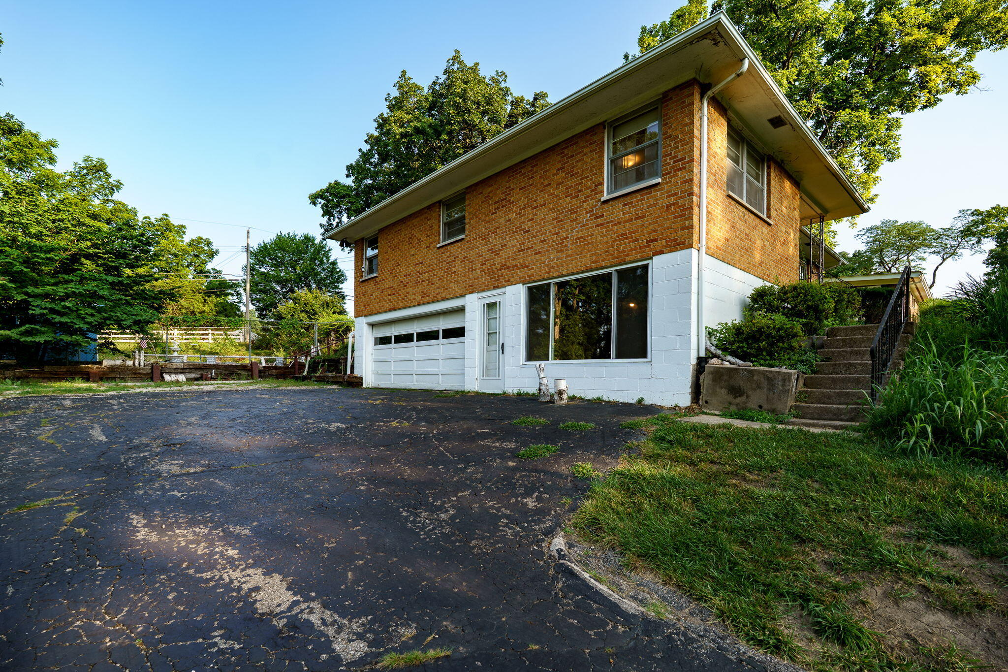 1809 Mile Road, Springfield, Ohio 45503