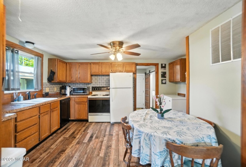 409 Race Street, Van Wert, Ohio, 2 Bedrooms Bedrooms, ,1 BathroomBathrooms,Residential,For Sale,Race,307621