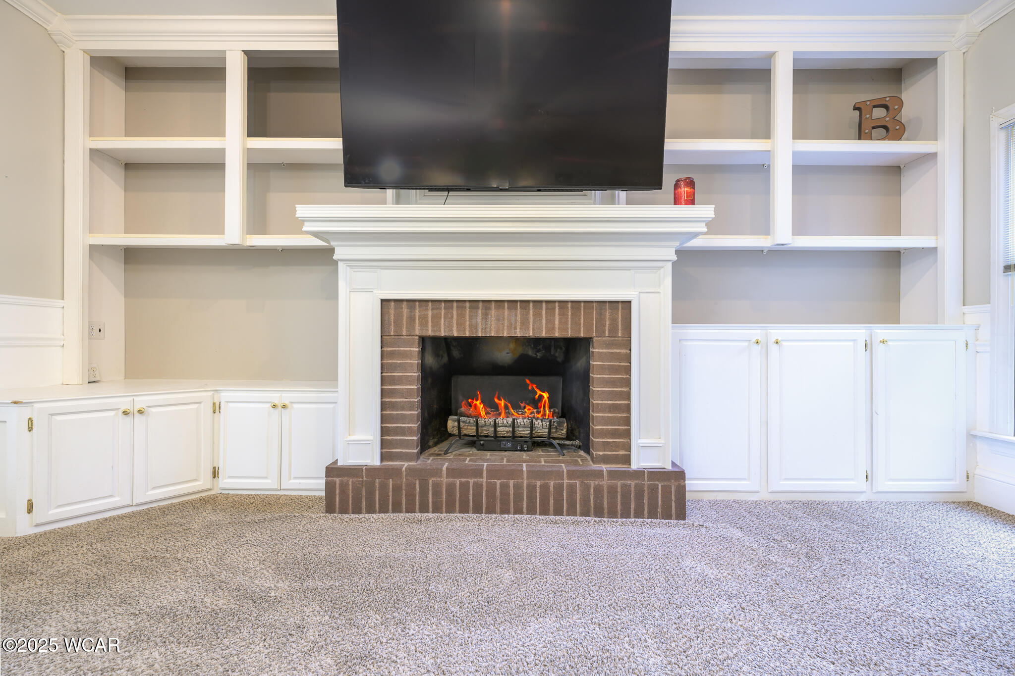1316 Woodglen Circle, Bellefontaine, Ohio