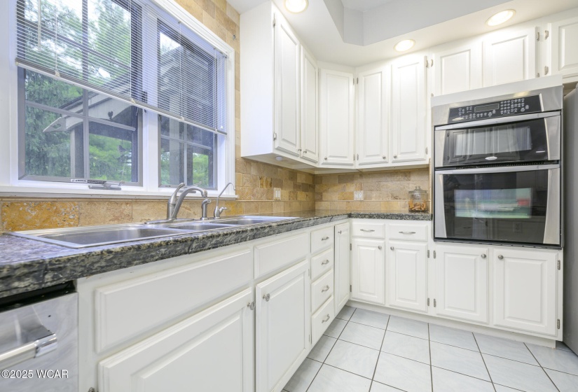 1316 Woodglen Circle, Bellefontaine, Ohio, 4 Bedrooms Bedrooms, ,3 BathroomsBathrooms,Residential,For Sale,Woodglen,307623