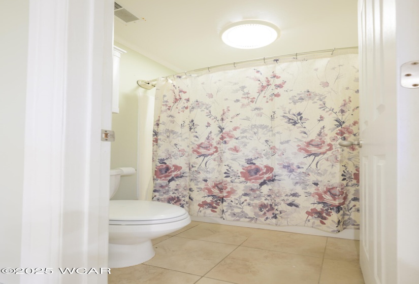 1316 Woodglen Circle, Bellefontaine, Ohio, 4 Bedrooms Bedrooms, ,3 BathroomsBathrooms,Residential,For Sale,Woodglen,307623