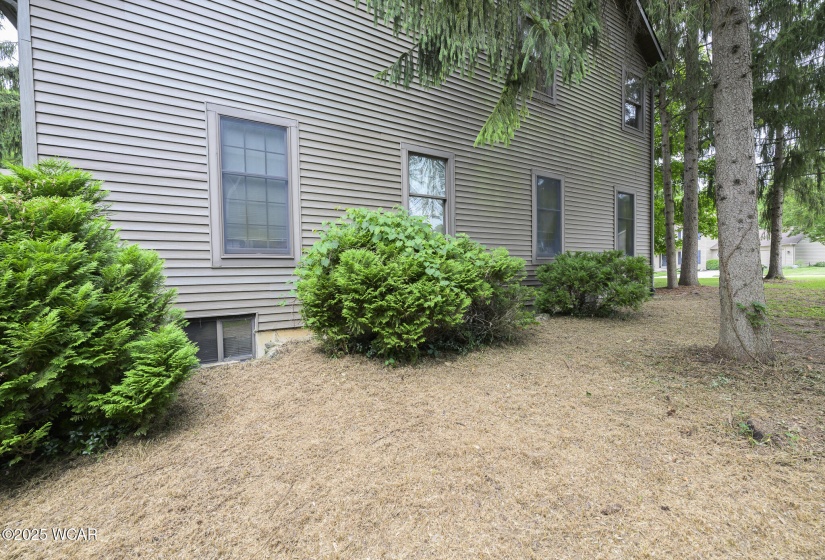 1316 Woodglen Circle, Bellefontaine, Ohio, 4 Bedrooms Bedrooms, ,3 BathroomsBathrooms,Residential,For Sale,Woodglen,307623