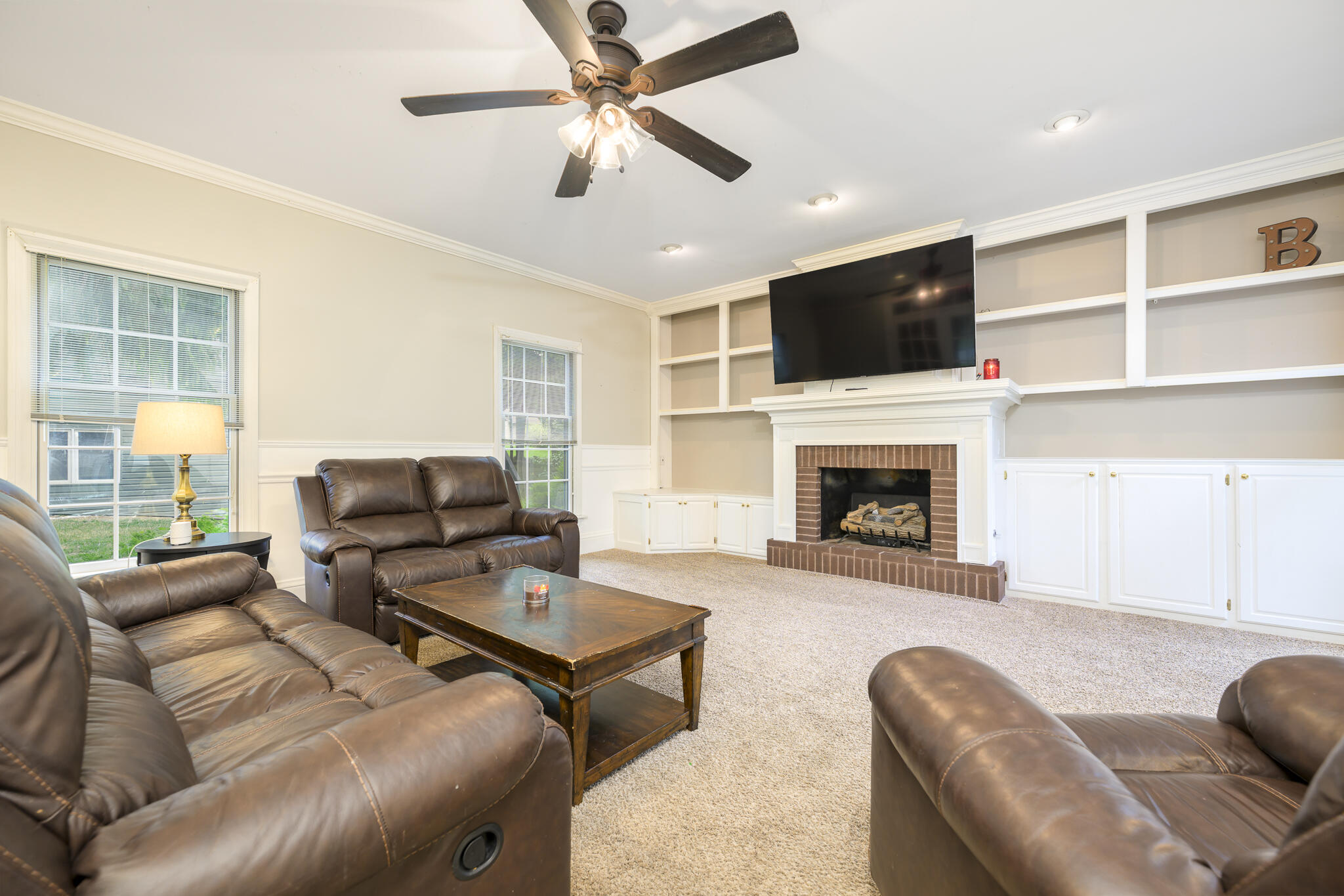1316 Woodglen Circle, Bellefontaine, Ohio 43311