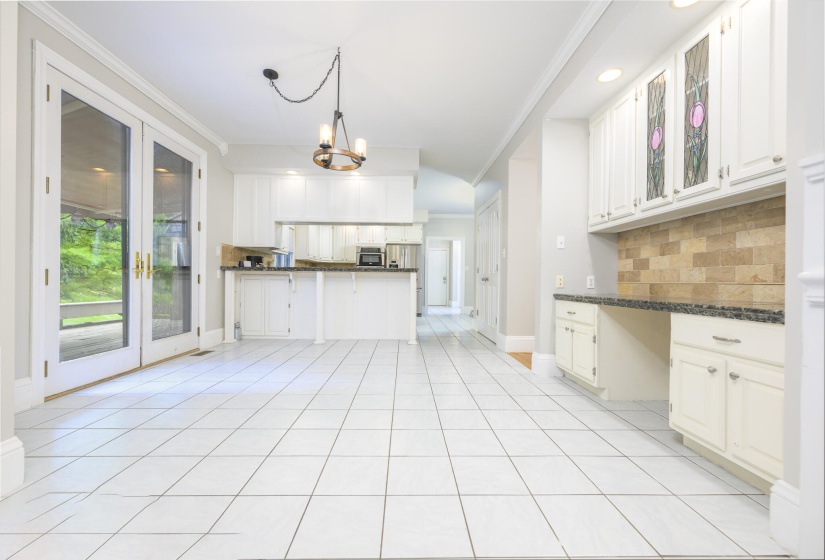 1316 Woodglen Circle-9