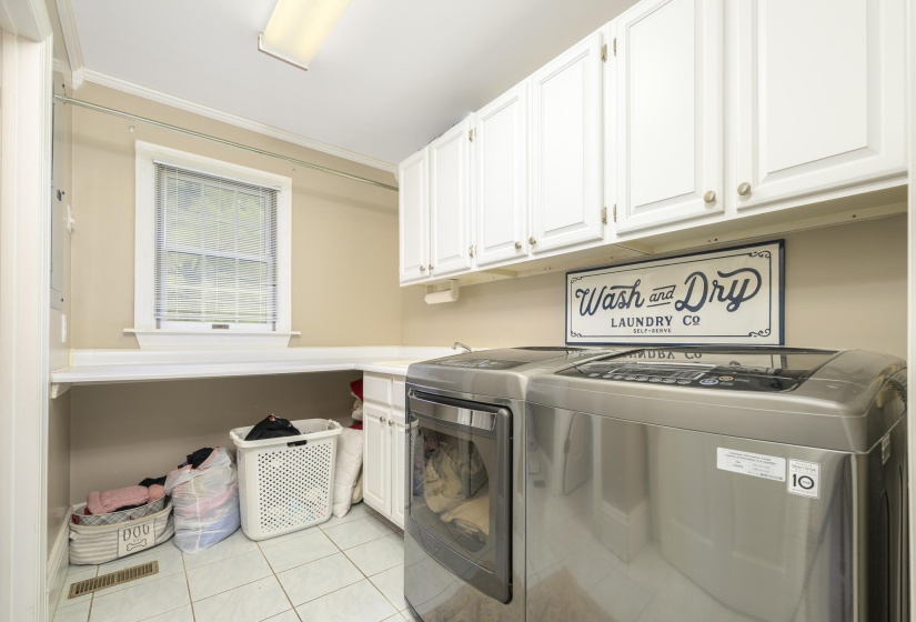 1316 Woodglen Circle-15