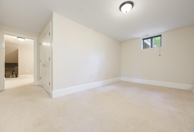 1316 Woodglen Circle-33
