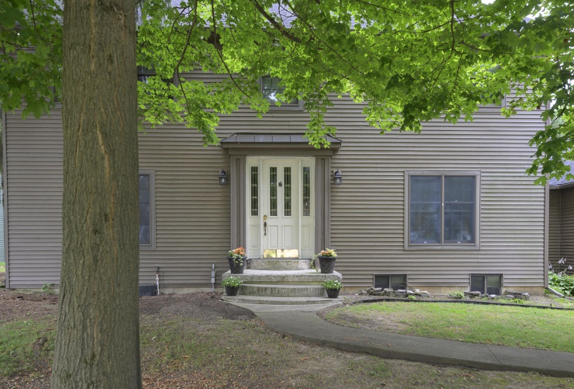 1316 Woodglen Circle-44