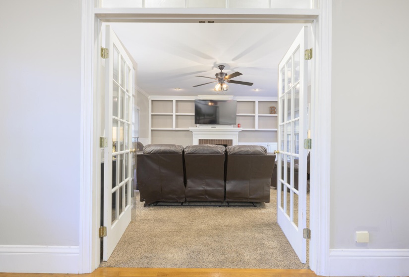1316 Woodglen Circle-5
