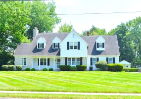1271 Park Avenue, Piqua, Ohio 45356, 4 Bedrooms Bedrooms, ,2 BathroomsBathrooms,Residential,For Sale,Park,1039941