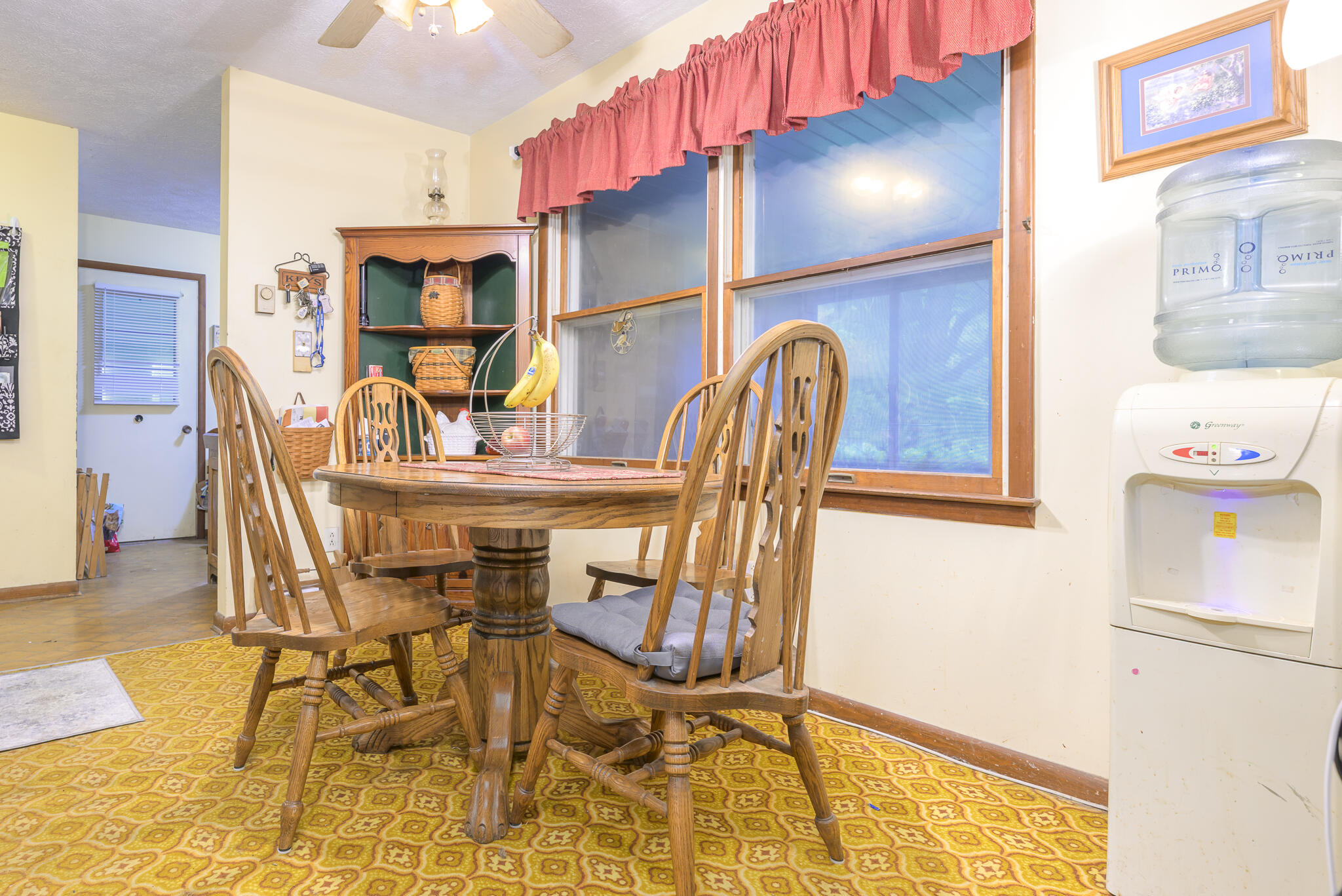 5714 Hickory, West Liberty, Ohio 43357