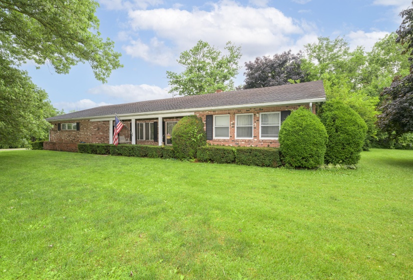 5714 Hickory Dr