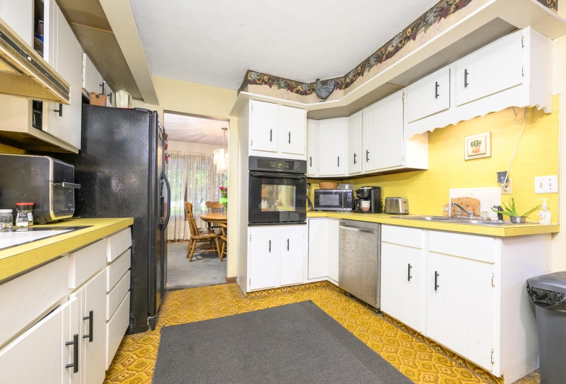 5714 Hickory Dr-5