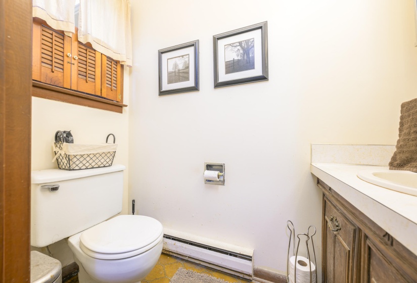5714 Hickory Dr-8